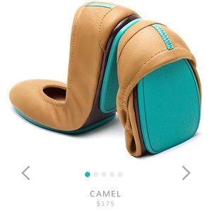 TIEKS BALLET FLATS IN CAMEL